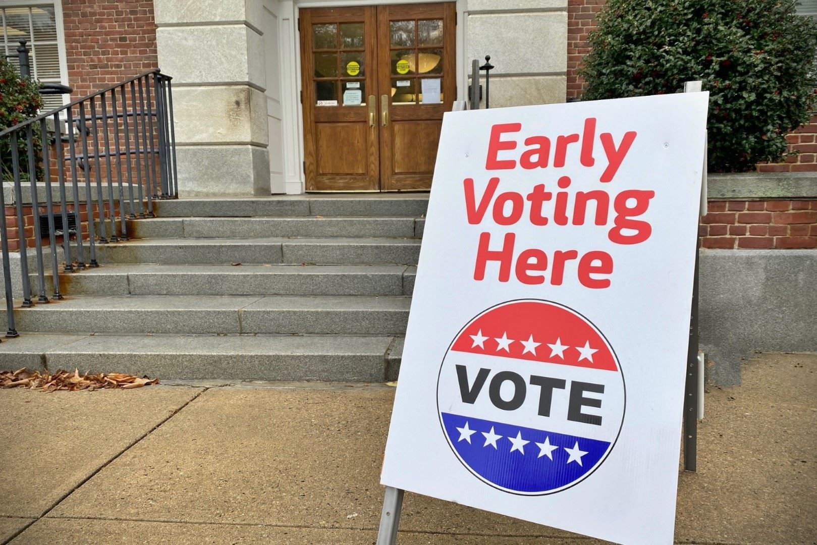 Early Voting Sign in Front of Town Hall Steps